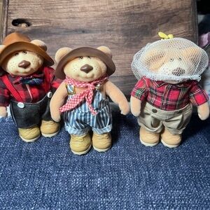 Vintage Furskins lot- Farrell, Dudley & Boone circa 1986